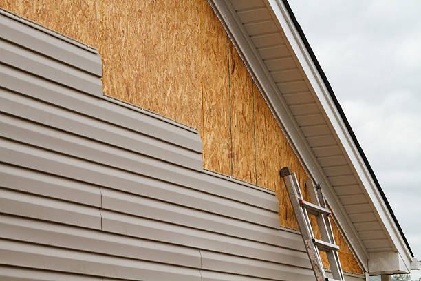 Professional Siding technician working in Drake, CO
